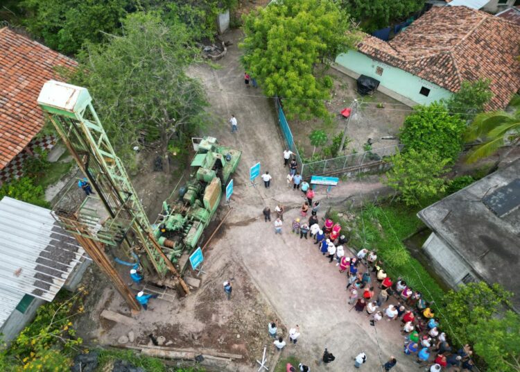 DOM lanza proyecto de agua potable en el cantón La Paz, La Unión - En ...