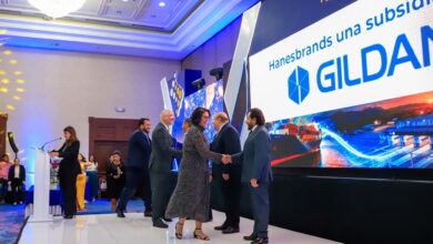 Vicepresidente Félix Ulloa participa en reconocimiento a empresas exportadoras