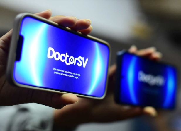 Incorpora $46.1 millones al presupuesto de Salud para ampliar el programa Doctor SV