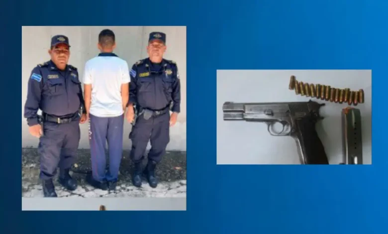 Docentes de San Vicente alertan a la PNC tras hallar un arma en mochila de adolescente