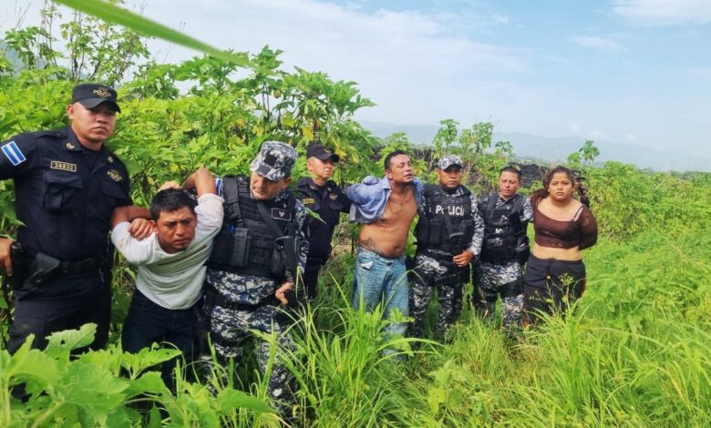 PNC rescata a adolescente de 15 años y captura a tres presuntos secuestradores