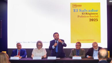 Félix Ulloa destaca el valor académico del libro "El Salvador: El Régimen Político-Social 2025"