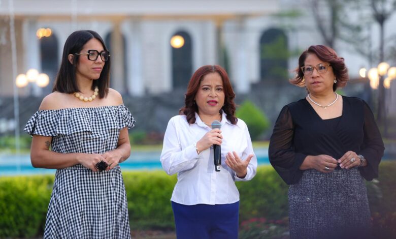 Gobierno presenta agenda turística para las vacaciones agostinas