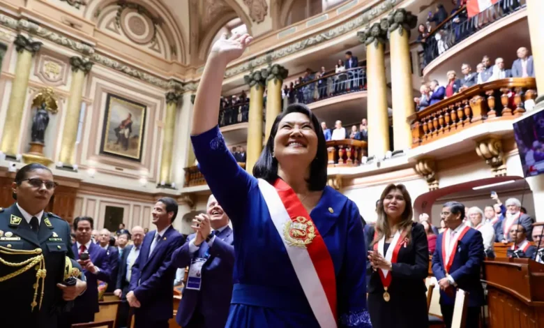 Keiko Fujimori juramenta como presidenta de Perú y presenta objetivos de gobierno