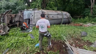 Una anciana muere luego de que camión cisterna se estrellara contra su vivienda