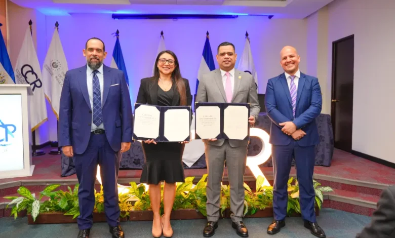 CCR y OMR acuerdan cooperación para fortalecer procesos institucionales