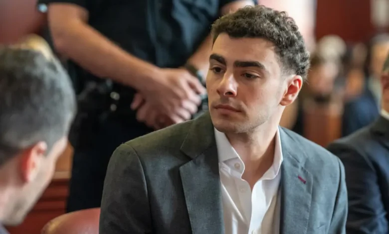 Luigi Mangione se declara culpable del asesinato de ejecutivo de empresa de seguros de EE.UU.