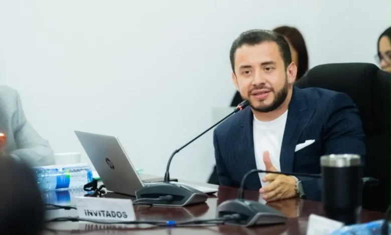 MOP impulsa reforma para facultar a FOVIAL en proyectos de sociedades de economía mixta