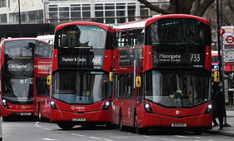 Choferes de autobuses en Londres anuncian huelga por las altas temperaturas