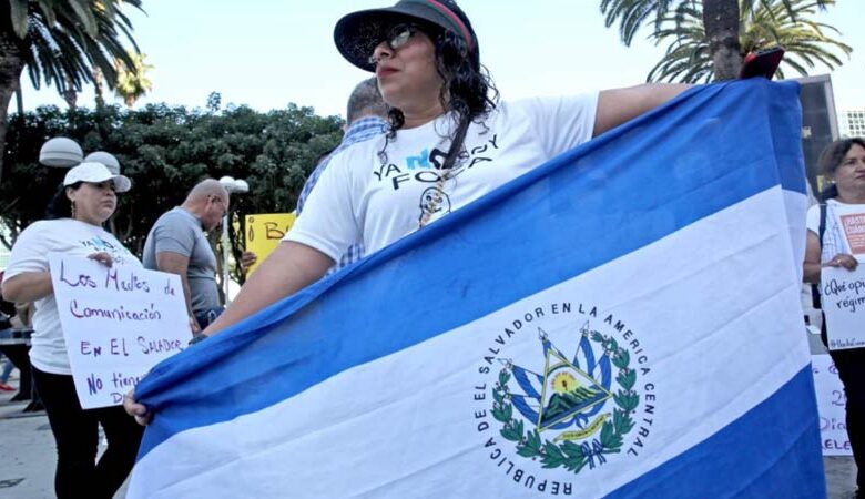 Los salvadoreños protegidos bajo el Estatus de Protección Temporal (TPS) que cumplan con los requisitos