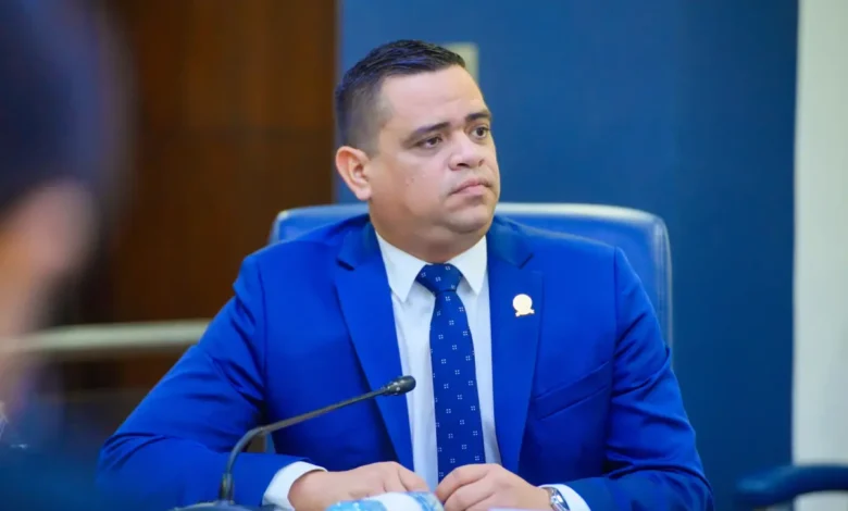 Walter Sosa busca reelección en la Corte de Cuentas y destaca avances en fiscalización