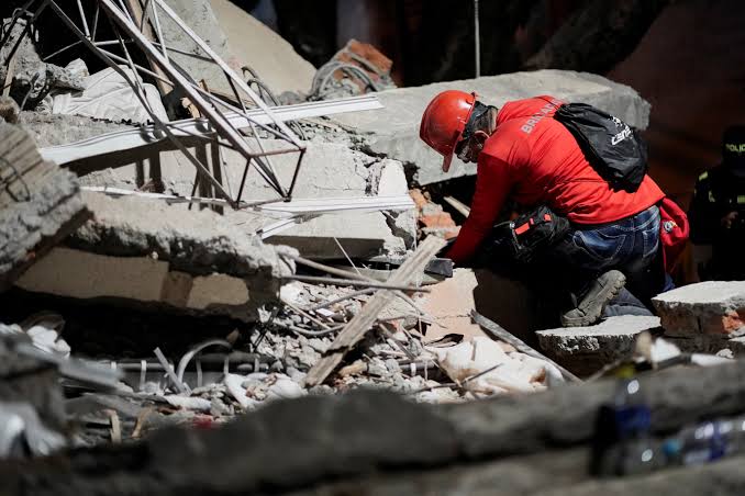 Colombia decreta tres días de duelo nacional por víctimas del terremoto