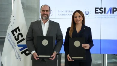 Más de 200 funcionarios recibirán formación técnica especializada tras acuerdo entre ESIAP y Gobernación