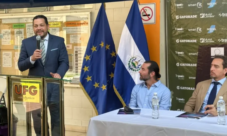 Unión Europea y Ternova inauguran dos estaciones de reciclaje en la UFG