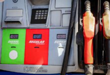 Los precios de referencia de los combustibles en El Salvador se mantendrán sin variaciones del 27 de octubre al 9 de noviembre de 2026, según informó la Dirección General de Energía, Hidrocarburos y Minas.