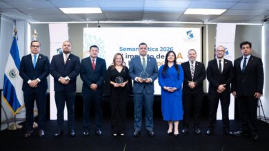 Corte de Cuentas recibe galardón “Constructores de la Ética Pública 2026”