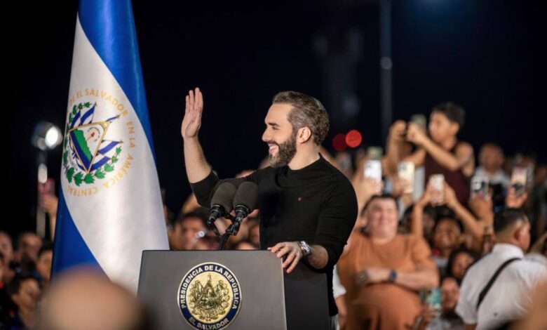 El 94% aprueba la gestión de Bukele en medio de la operación en Haití, según CID Gallup