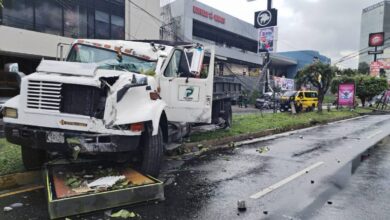 El accidente de camión en el bulevar Los Próceres deja seis lesionados