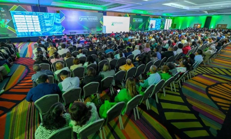 El SISTEMA FEDECRÉDITO anuncia el Congreso del Día Mundial del Ahorro 2026 con ponencias de Yokoi Kenji y Daniel Urías.