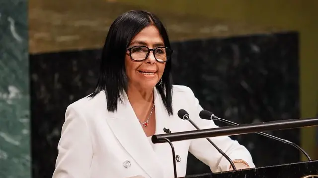 La presidenta encargada de Venezuela, Delcy Rodríguez, aseguró este jueves que el país celebrará todos los procesos electorales previstos en la Constitución, aunque no estableció una fecha para su realización.