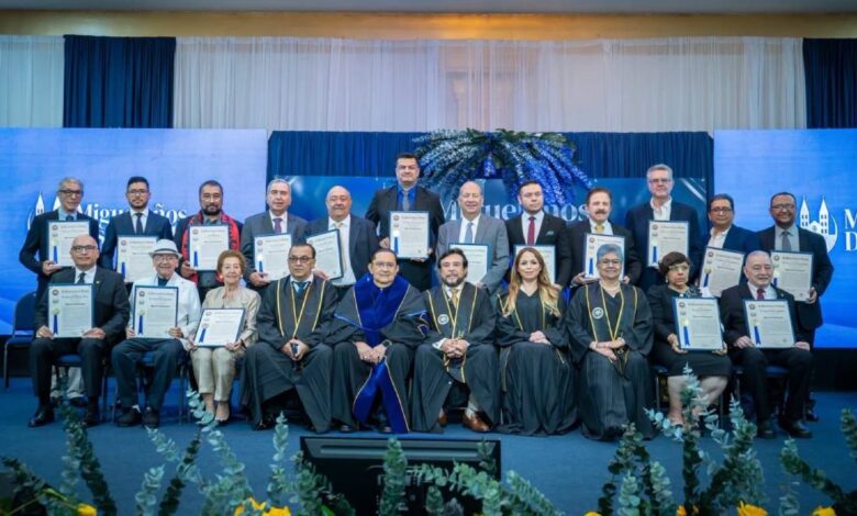 Vicepresidente Ulloa entrega reconocimientos a Migueleños Distinguidos 2026