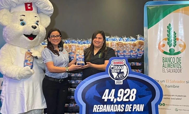 Entrega de pan Bimbo al Banco de Alimentos de El Salvador
