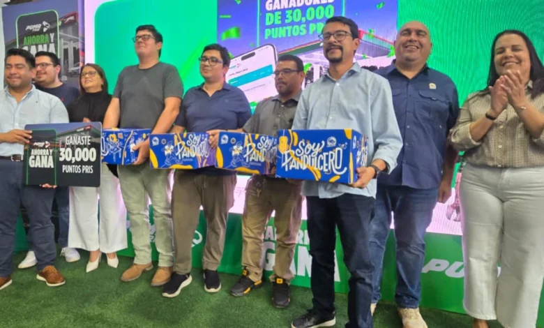 Noveno sorteo de Ahorra y Gana de Puma Energy en la agencia Volkswagen Santa Elena